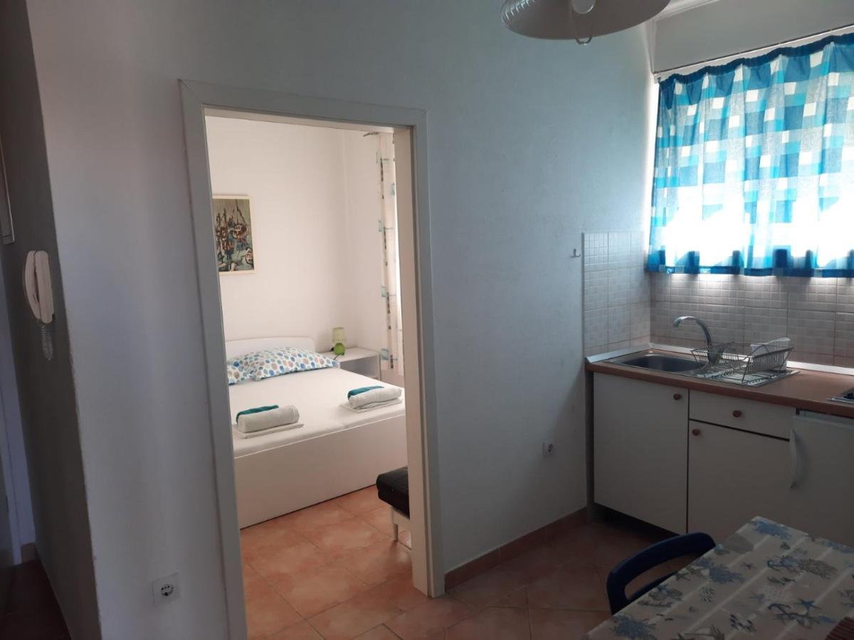 Buco And Mare Apartment Tučepi Екстериор снимка